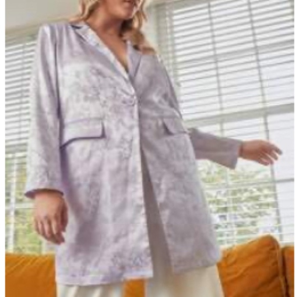 Elegant Lavender Floral Jacket